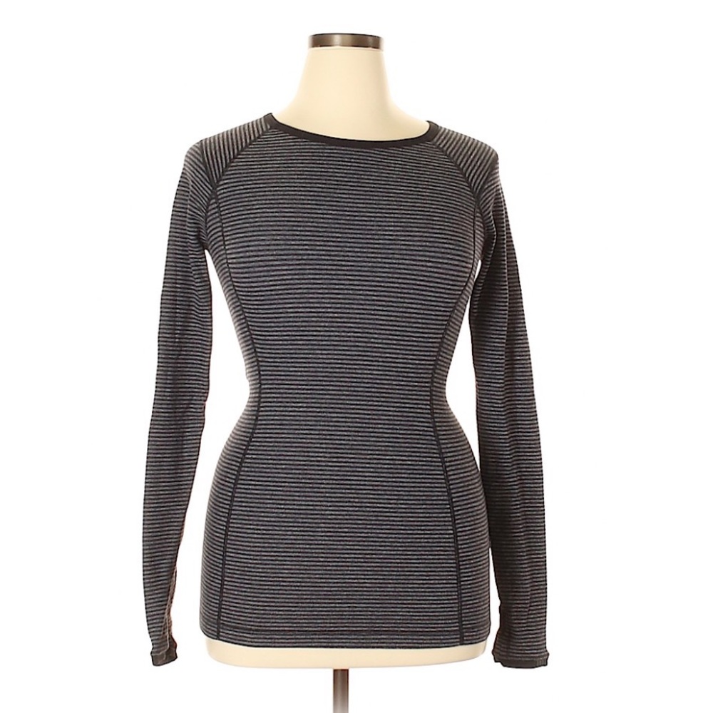 Lululemon top